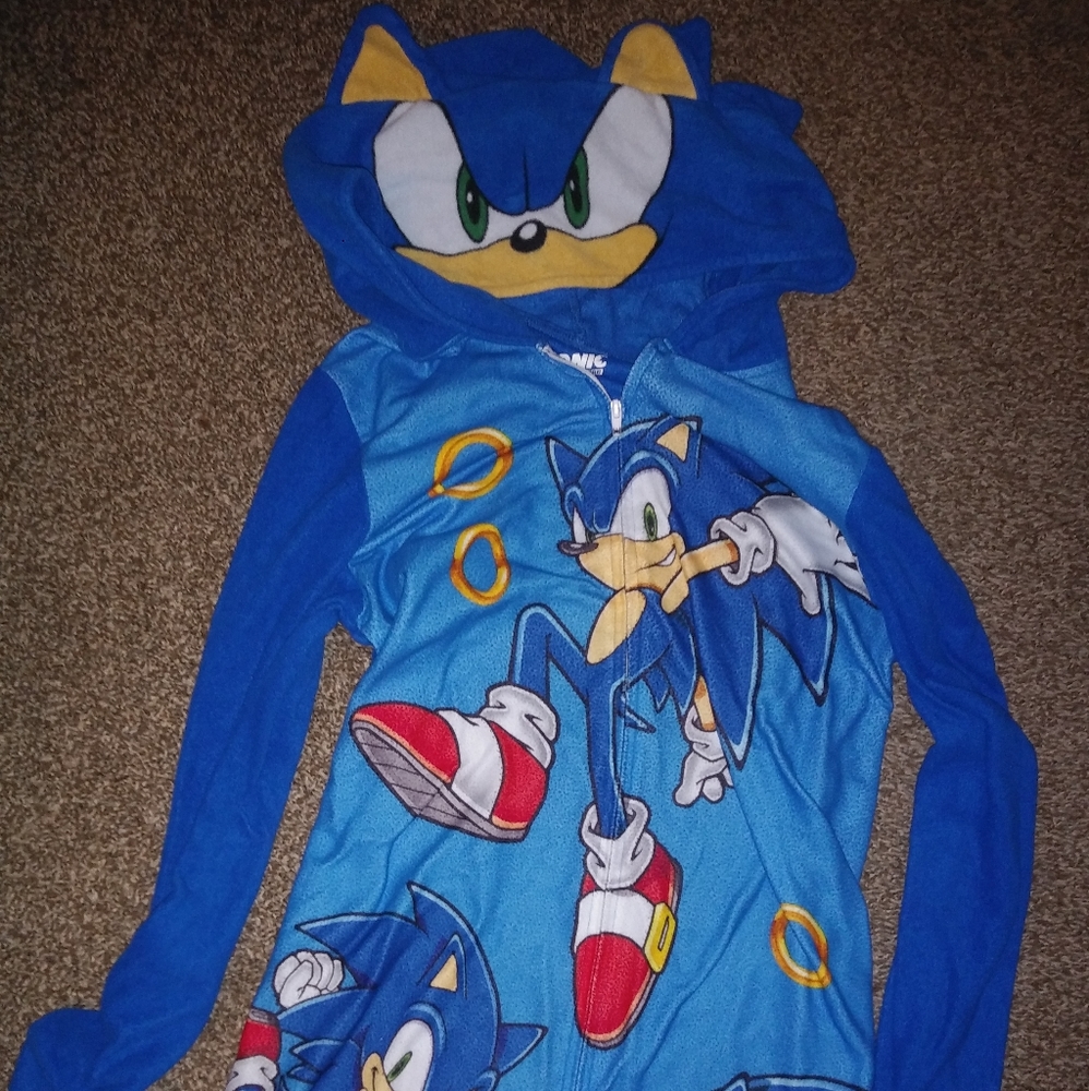 Sonic the hedgehog hooded onesie size large